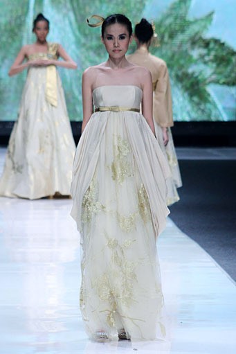 Liliana Lim Korea. Jakarta Fashion Week 2013 at Plaza Senayan. Jakarta. [Foto: Mohammad Abduh/Wolipop]