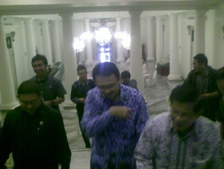 Naik Tangga di Balai Kota, Ahok: Udah Mulai Capek Nih