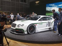 Mobil balap GT3 menggunakan penggerak roda belakang, hardware balap tercanggih dan paket aerodinamik untuk bisa bersaing di arena balapan tahun depan. (dok Bentley)