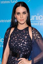 Anggun & Elegan ala Katy Perry