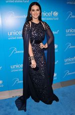 Anggun & Elegan ala Katy Perry