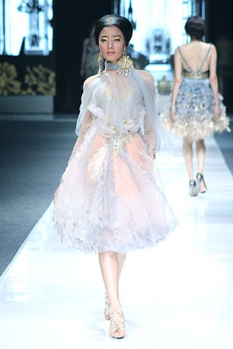 Rusly Tjohnardi Jakarta Fashion Week 2013 at Fashion Loft Plaza Senayan, Jakarta. [Foto: Mohammad Abduh/Wolipop]