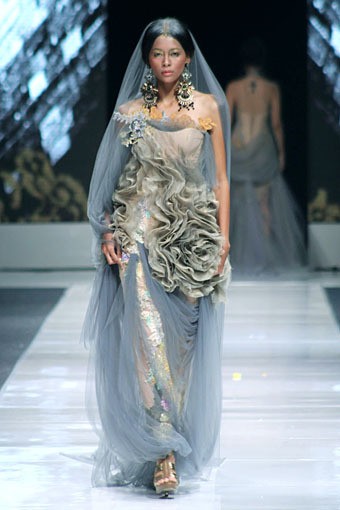 Rusly Tjohnardi Jakarta Fashion Week 2013 at Fashion Loft Plaza Senayan, Jakarta. [Foto: Mohammad Abduh/Wolipop]