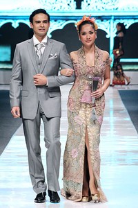 Anne Avantie Jakarta Fashion Week 2013 at Fashion Loft Plaza Senayan, Jakarta. [Foto: Mohammad Abduh/Wolipop]