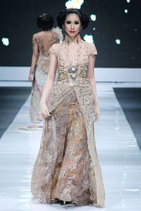 Anne Avantie Jakarta Fashion Week 2013 at Fashion Loft Plaza Senayan, Jakarta. [Foto: Mohammad Abduh/Wolipop]