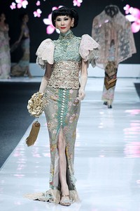 Anne Avantie Jakarta Fashion Week 2013 at Fashion Loft Plaza Senayan, Jakarta. [Foto: Mohammad Abduh/Wolipop]