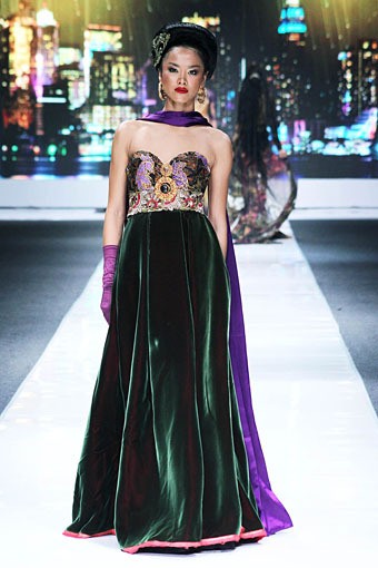 Anne Avantie Jakarta Fashion Week 2013 at Fashion Loft Plaza Senayan, Jakarta. [Foto: Mohammad Abduh/Wolipop]