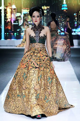 Anne Avantie Jakarta Fashion Week 2013 at Fashion Loft Plaza Senayan, Jakarta. [Foto: Mohammad Abduh/Wolipop]