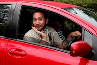 Menurutnya, pernah berperan sebagai banci dan kini berperan sebagai gay merupakan tantangan sebagai aktor.