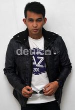 Gaya Cool Naga Lyla
