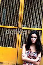 Seksinya Si Cantik Savanah Saraswati