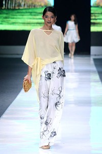 May & June by Barli Asmara. Jakarta Fashion Week 2013 at Plaza Senayan. Jakarta. [Photo: Mohammad Abduh/Wolipop]
