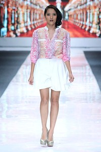 May & June by Barli Asmara. Jakarta Fashion Week 2013 at Plaza Senayan. Jakarta. [Photo: Mohammad Abduh/Wolipop]