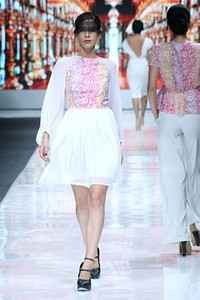 May & June by Barli Asmara. Jakarta Fashion Week 2013 at Plaza Senayan. Jakarta. [Photo: Mohammad Abduh/Wolipop]