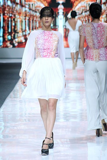 May & June by Barli Asmara. Jakarta Fashion Week 2013 at Plaza Senayan. Jakarta. [Photo: Mohammad Abduh/Wolipop]