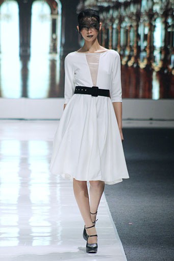 May & June by Barli Asmara. Jakarta Fashion Week 2013 at Plaza Senayan. Jakarta. [Photo: Mohammad Abduh/Wolipop]