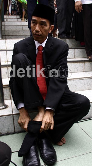 Siap-siap! Jokowi akan Bagikan Kartu Pintar Pagi ini