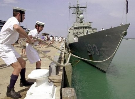 Pencuri Senjata di Kapal Angkatan Laut Australia Ditangkap