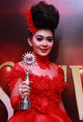 Ini Dia Daftar Pemenang SCTV Awards 2012 Ini Dia Daftar Pemenang SCTV Awards 2012