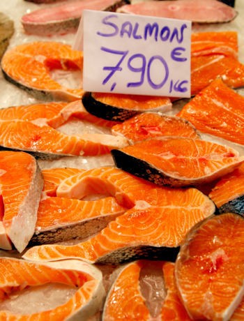 Ini Dia Trik Menjaga Kesegaran Salmon yang Baru Dibeli!