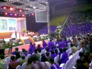 Jokowi Silaturahmi Dengan RT & RW Se-DKI di Senayan
