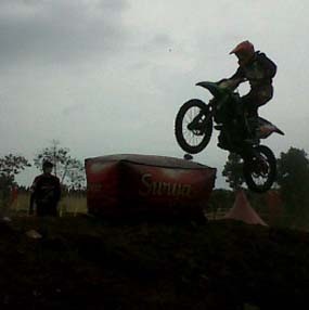 International Powercross Championship Diikuti Crosser Asing