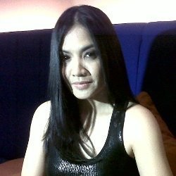 Cornelia Agatha: Sangat Naif Kalau Cerai karena Ekonomi