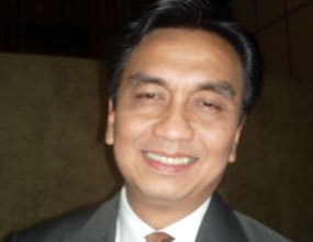 Dahlan Batal Rapat dengan DPR, Effendi Simbolon: Dahlan Ketakutan