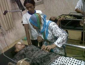 Sopir APV Sakit Liver Saat Mengemudi