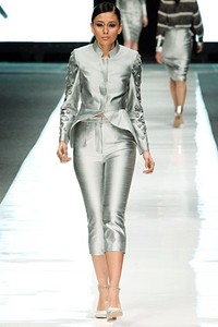 Yosafat Dwi Kurniawan Antiquated Modernity - Spring/Summer 2013. Jakarta Fashion Week 2013 at Plaza Senayan. Jakarta. [Foto: Mohammad Abduh/Wolipop]