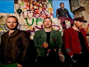 Vokalis Coldplay Ingin Jadi Germo untuk Kegiatan Amal