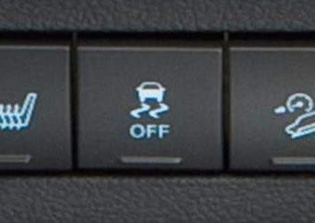 Fitur Electronic Stability Control Selamatkan Ribuan Nyawa