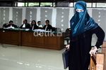 Rosa Bersaksi untuk Neneng