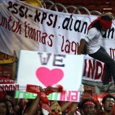 Mengadu Domba Berkedok Nasionalisme