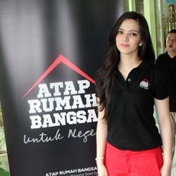 Nia Ramadhani Dirikan Organisasi Sosial