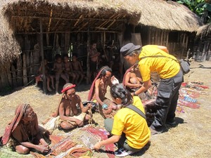 Pasar Kaget di Tengah Hutan Wamena yang Bikin Kaget