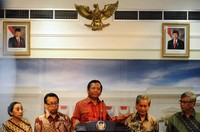  Mahfud mengaku sejauh ini karir politik belum bisa dia pastikan. Terutama mengenai peluang untuk berkompetisi dalam Pilpres 2014. setpres/Rusman Jhoni     