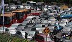 Ada Demo Buruh, Jalan Thamrin Macet