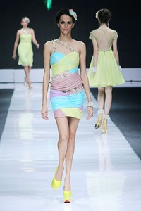 Benten, Spring/Summer Collection 2013 BIllet Doux. Jakarta Fashion Week 2013 at Plaza Senayan. Jakarta. [Foto: Mohammad Abduh/Wolipop]