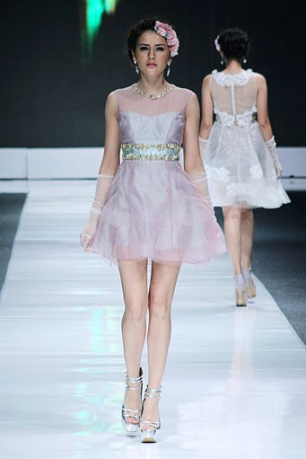 Benten, Spring/Summer Collection 2013 BIllet Doux. Jakarta Fashion Week 2013 at Plaza Senayan. Jakarta. [Foto: Mohammad Abduh/Wolipop]