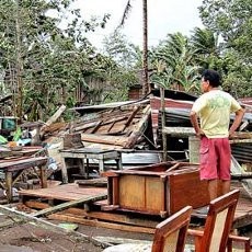 Sudah 325 Orang Tewas Akibat Tophan Bopha di Filipina
