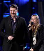 Para Musisi Meriahkan Konser Pembacaan Nominasi Grammy