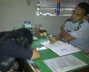 Pembesuk Lapas Sidoarjo Diamankan Bawa Pil Koplo