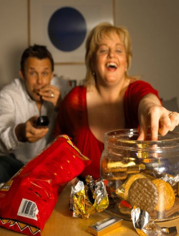 Cegah Keinginan Ngemil Malam Hari dengen 8 Trik Jitu Ini! (2)