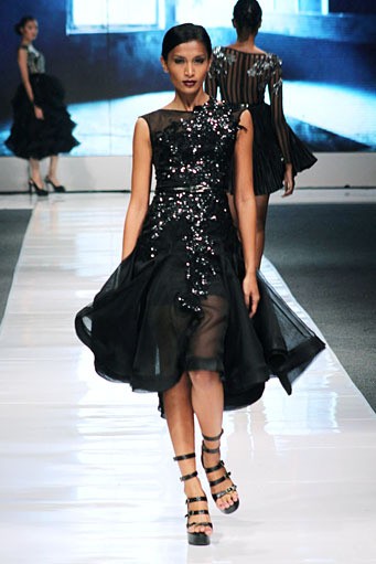 Ivan Gunawan Mysterious Regal. Jakarta Fashion Week 2013 at Plaza Senayan. Jakarta. [Foto: Mohammad Abduh/Wolipop]