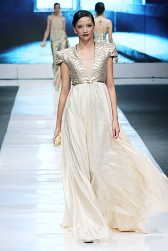 Ivan Gunawan Mysterious Regal. Jakarta Fashion Week 2013 at Plaza Senayan. Jakarta. [Foto: Mohammad Abduh/Wolipop]