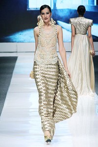 Ivan Gunawan Mysterious Regal. Jakarta Fashion Week 2013 at Plaza Senayan. Jakarta. [Foto: Mohammad Abduh/Wolipop]