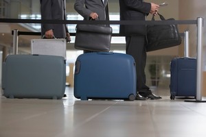 Sstt! 7 Trik Menghindari Bayar Bagasi Mahal