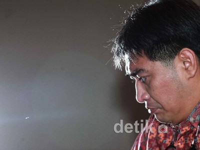 Choel Bantah Terlibat Korupsi Hambalang
