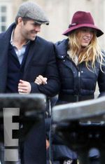 Aww, Mesranya Blake Lively & Ryan Reynolds di Paris!